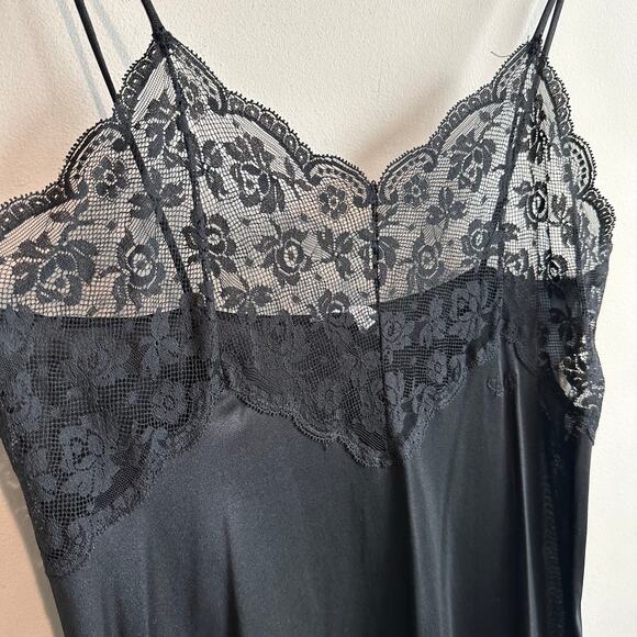 Diane Von Furstenberg Vintage Lace Nightgown Slip and Robe 80s Black - Picture 3 of 16
